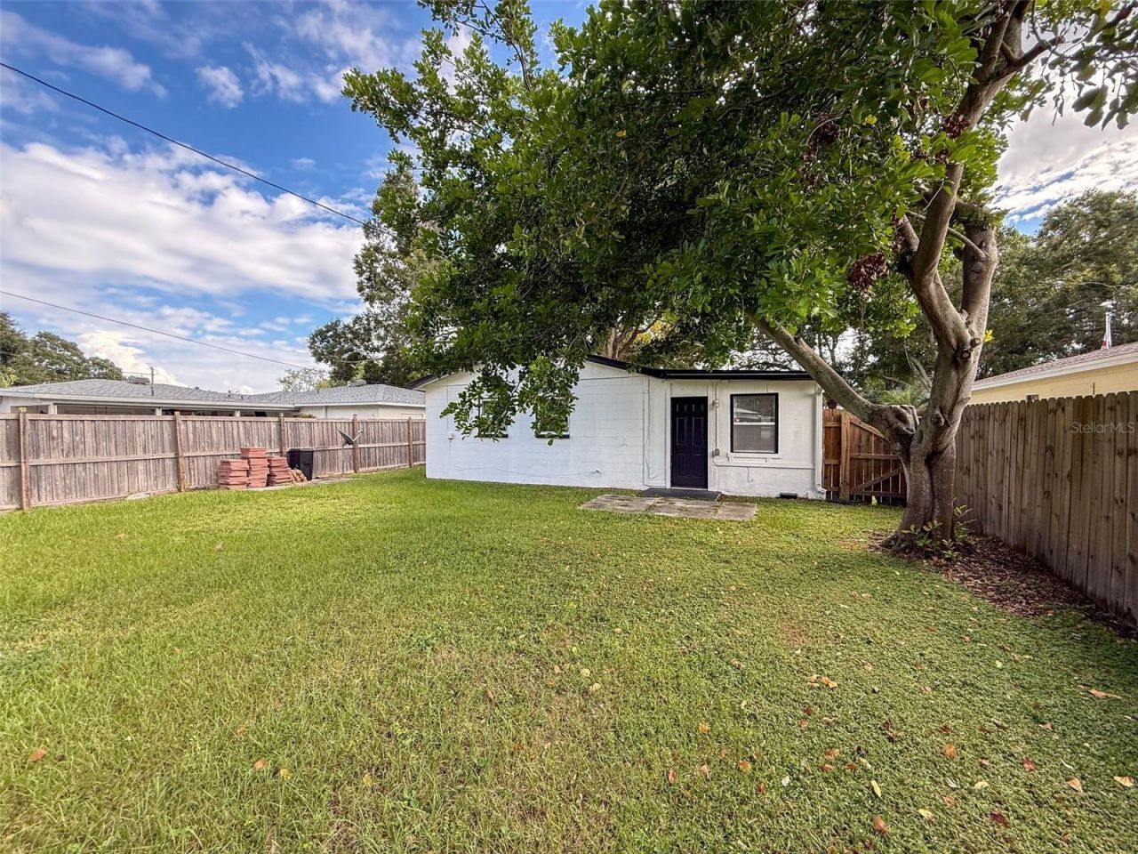 1121 49th Ave N, Saint Petersburg, FL 33703 Photo