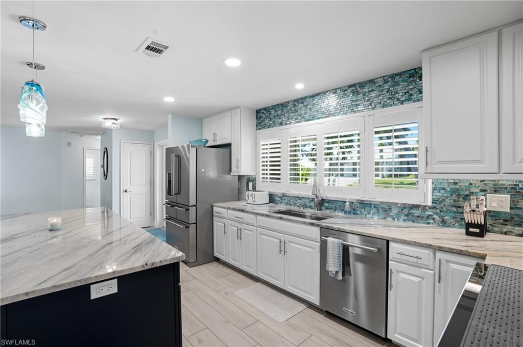 5257 Stratford Ct, Cape Coral, FL 33904 Photo