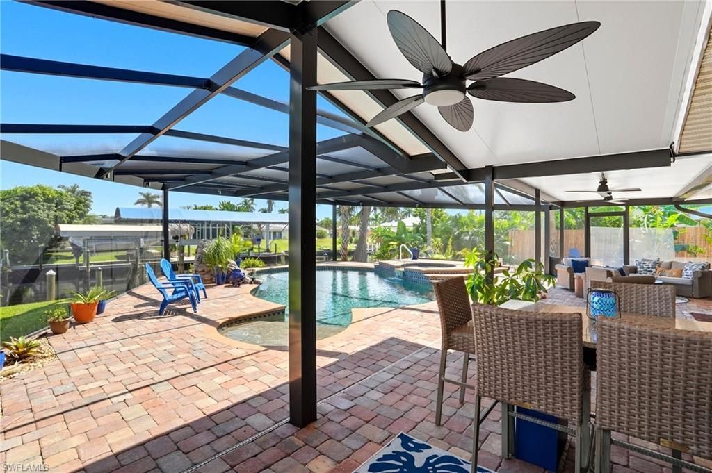 5257 Stratford Ct, Cape Coral, FL 33904 Photo