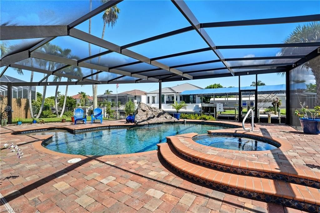 5257 Stratford Ct, Cape Coral, FL 33904 Photo