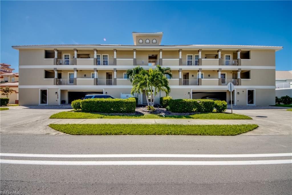 1640 Beach Pkwy, Unit 301, Cape Coral, FL 33904 Photo