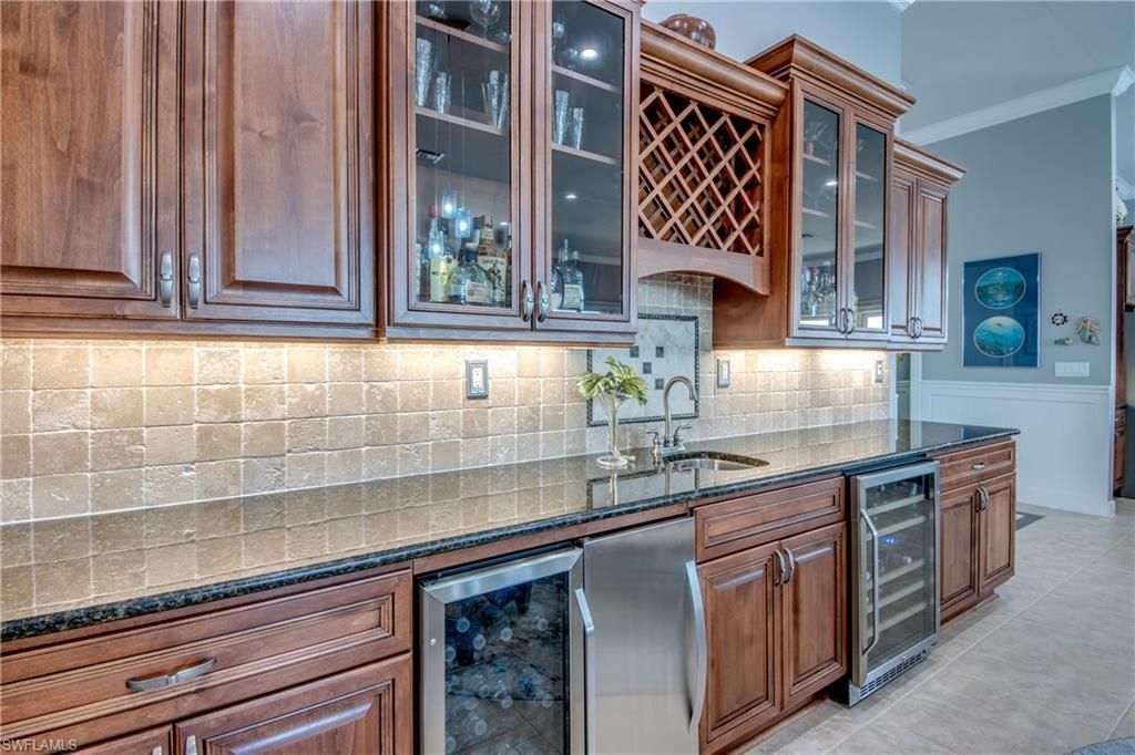 1640 Beach Pkwy, Unit 301, Cape Coral, FL 33904 Photo