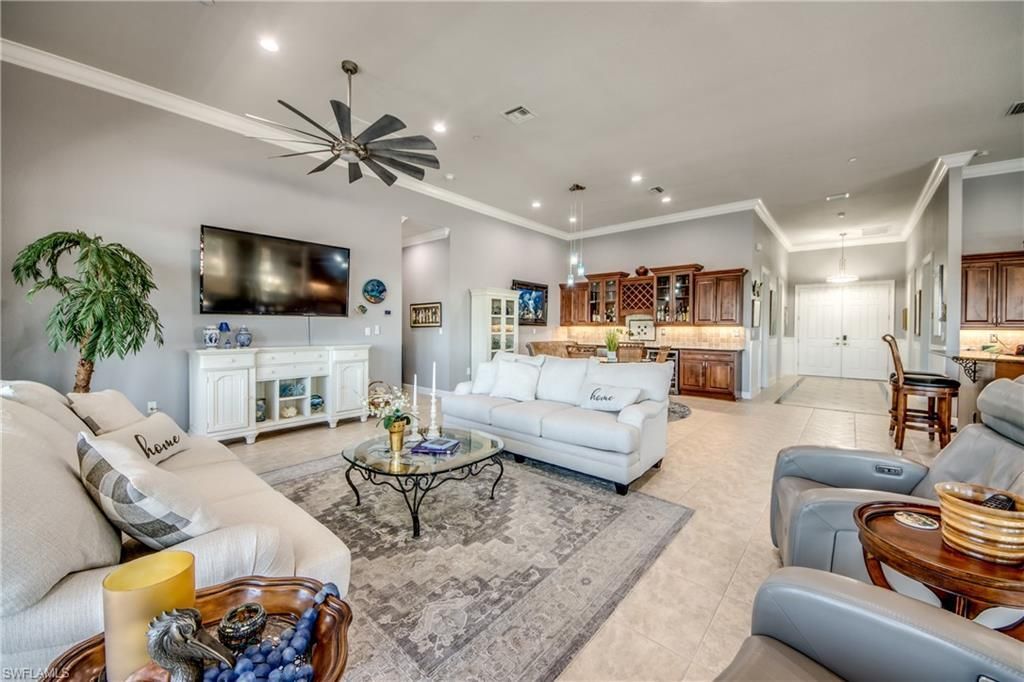 1640 Beach Pkwy, Unit 301, Cape Coral, FL 33904 Photo