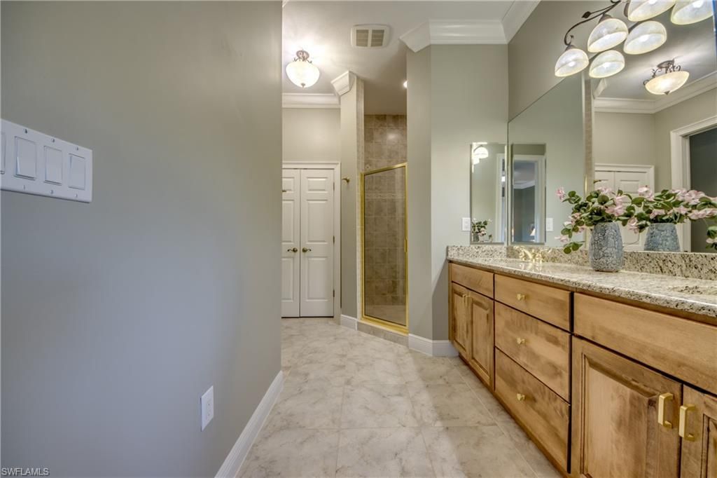 1640 Beach Pkwy, Unit 301, Cape Coral, FL 33904 Photo