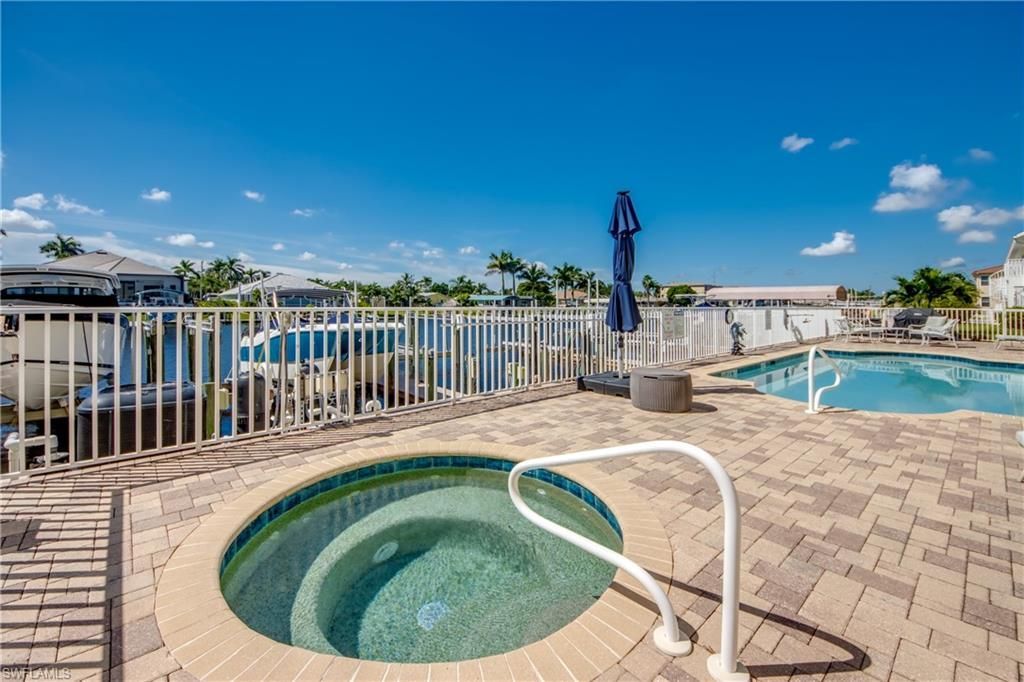 1640 Beach Pkwy, Unit 301, Cape Coral, FL 33904 Photo