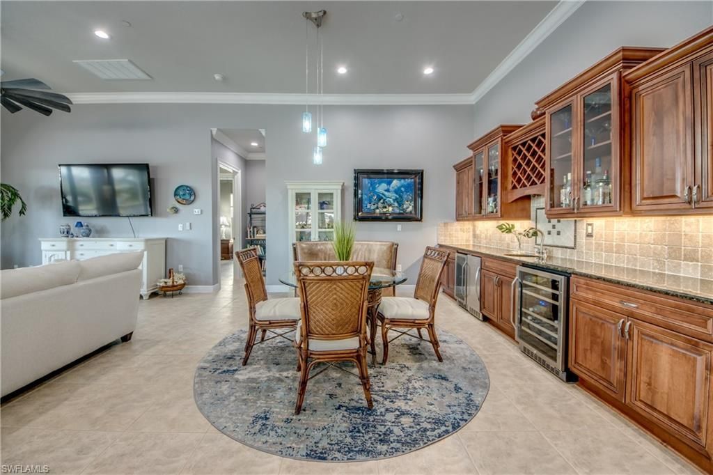 1640 Beach Pkwy, Unit 301, Cape Coral, FL 33904 Photo