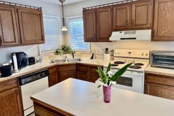 4840 Moss Creek Loop photo 4