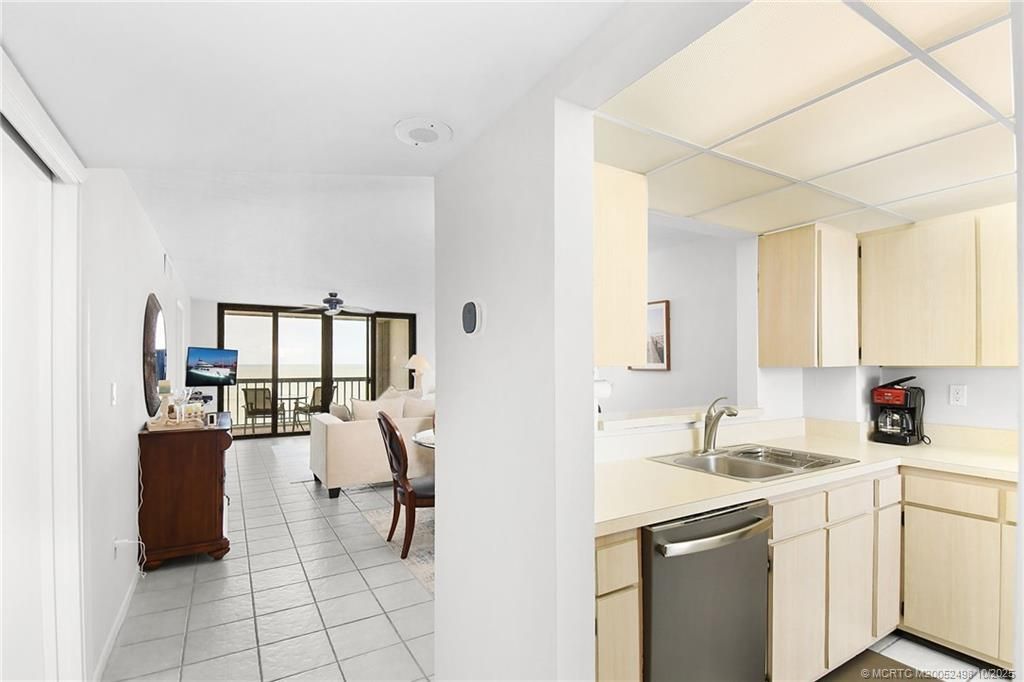 10680 S Ocean Drive, Unit 904, Jensen Beach, FL 34957 Photo