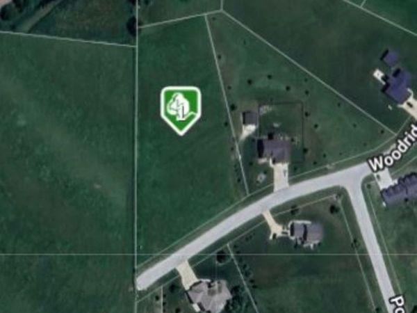 128 Wood Ridge Drive, Anamosa, IA 52205
