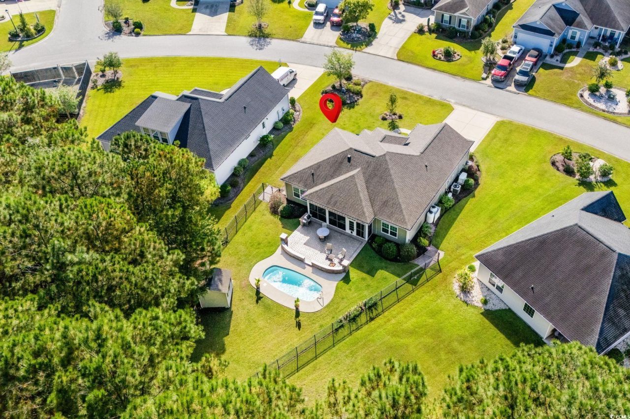 210 Belclare Way Photo 4