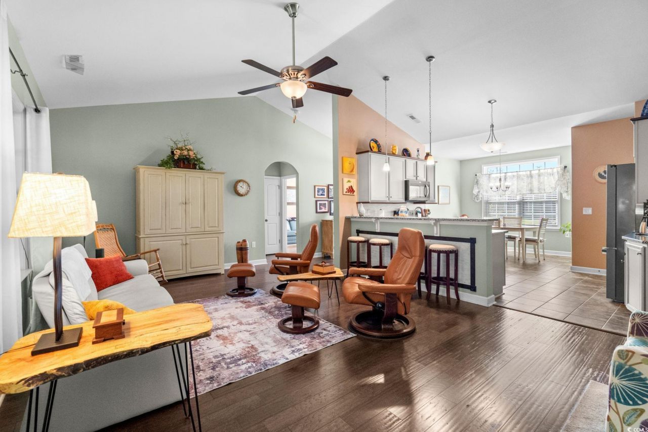 210 Belclare Way Photo 9