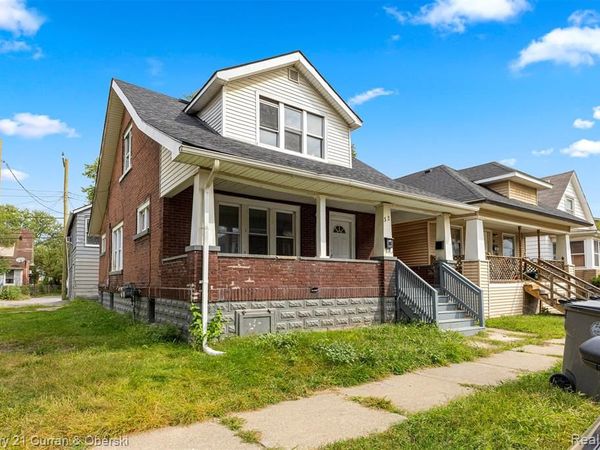 32 W Woodward Street, Ecorse, MI 48229