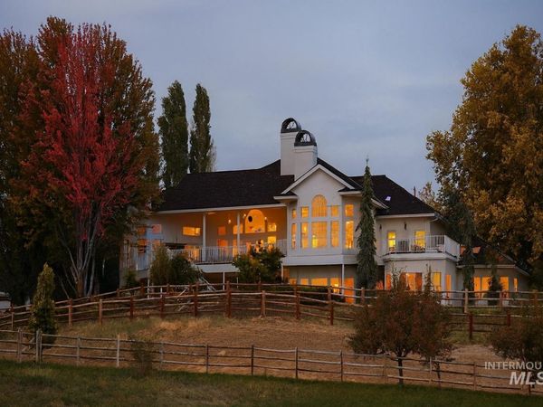 3931 N Triple Ridge Place, Eagle, ID 83616