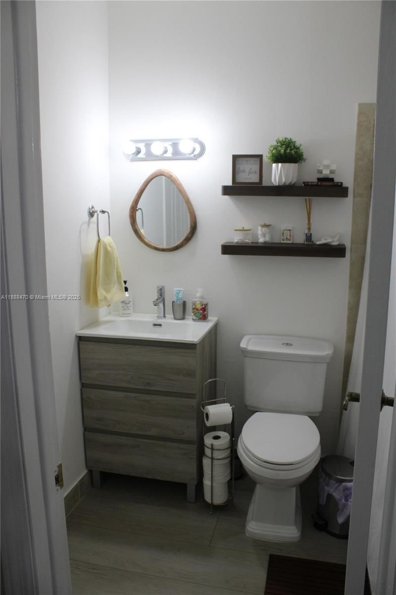 2330 Plum Ct, Pembroke Pines, FL 33026 Photo