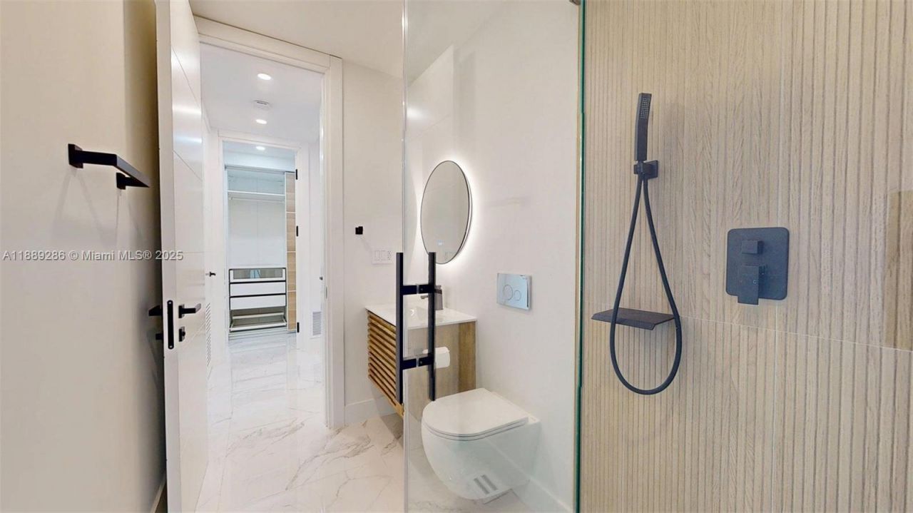 641 Nightingale Ave, Miami Springs, FL 33166 Photo