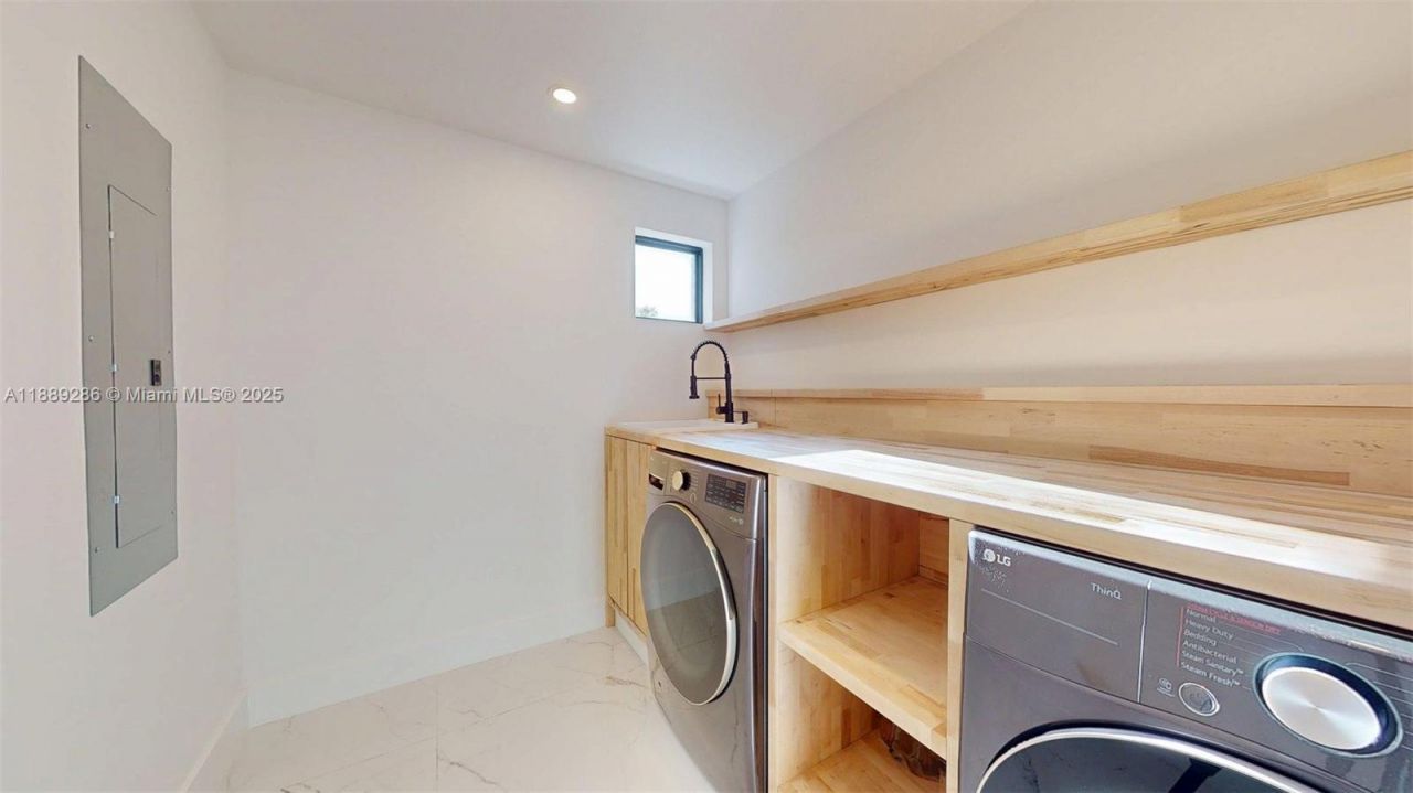 641 Nightingale Ave, Miami Springs, FL 33166 Photo