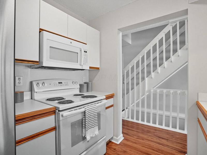 5589 Valencia Park Boulevard, Unit 11A, Hilliard, OH 43026 Photo 18