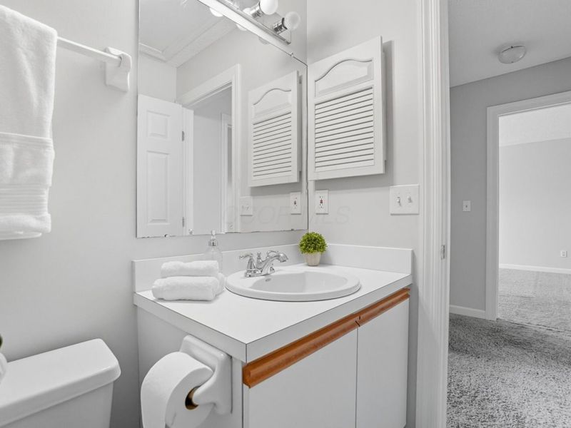 5589 Valencia Park Boulevard, Unit 11A, Hilliard, OH 43026 Photo 27