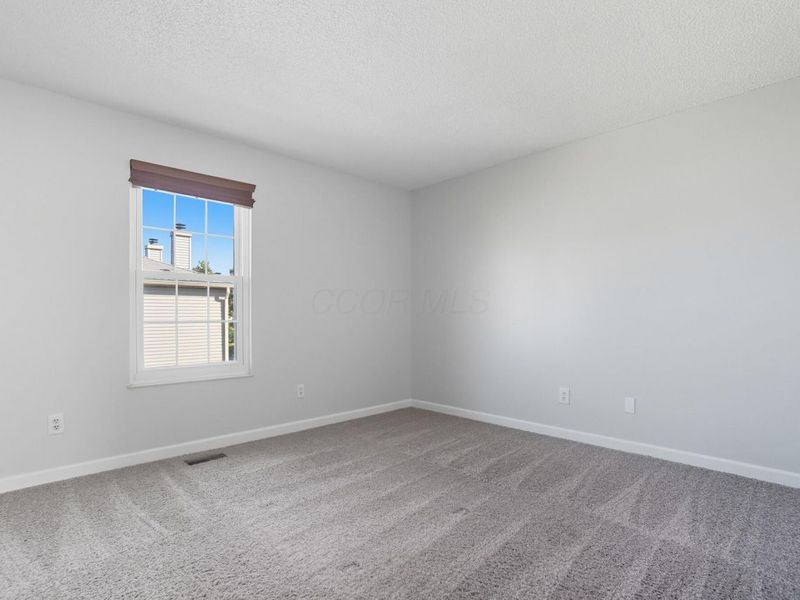 5589 Valencia Park Boulevard, Unit 11A, Hilliard, OH 43026 Photo 33