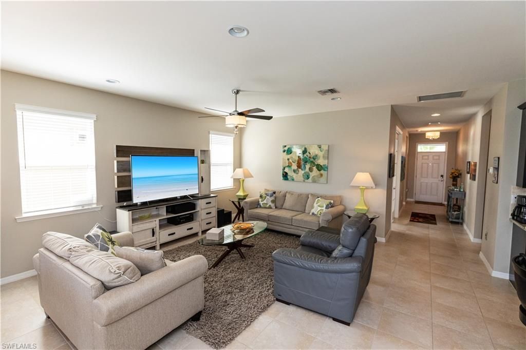 4147 Dutchess Park Rd, Fort Myers, FL 33916 Photo