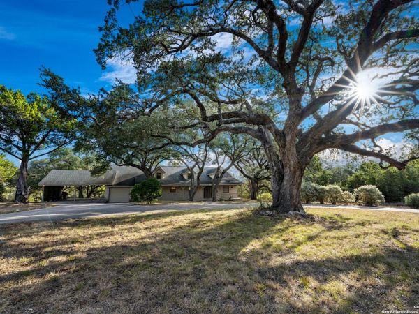 28084 Delafield, New Braunfels, TX 78132