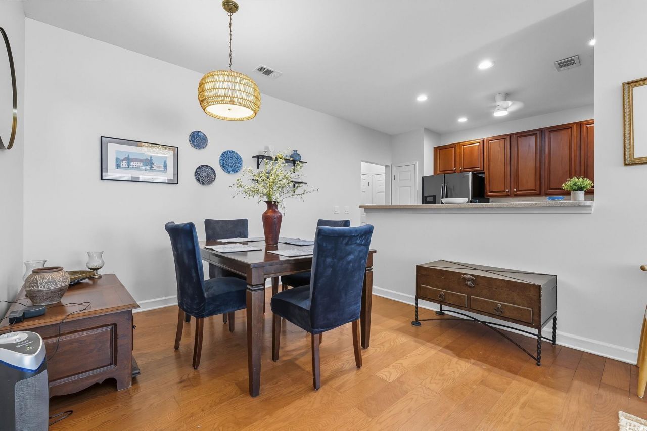 85-1 Highgrove Ct. Photo 13