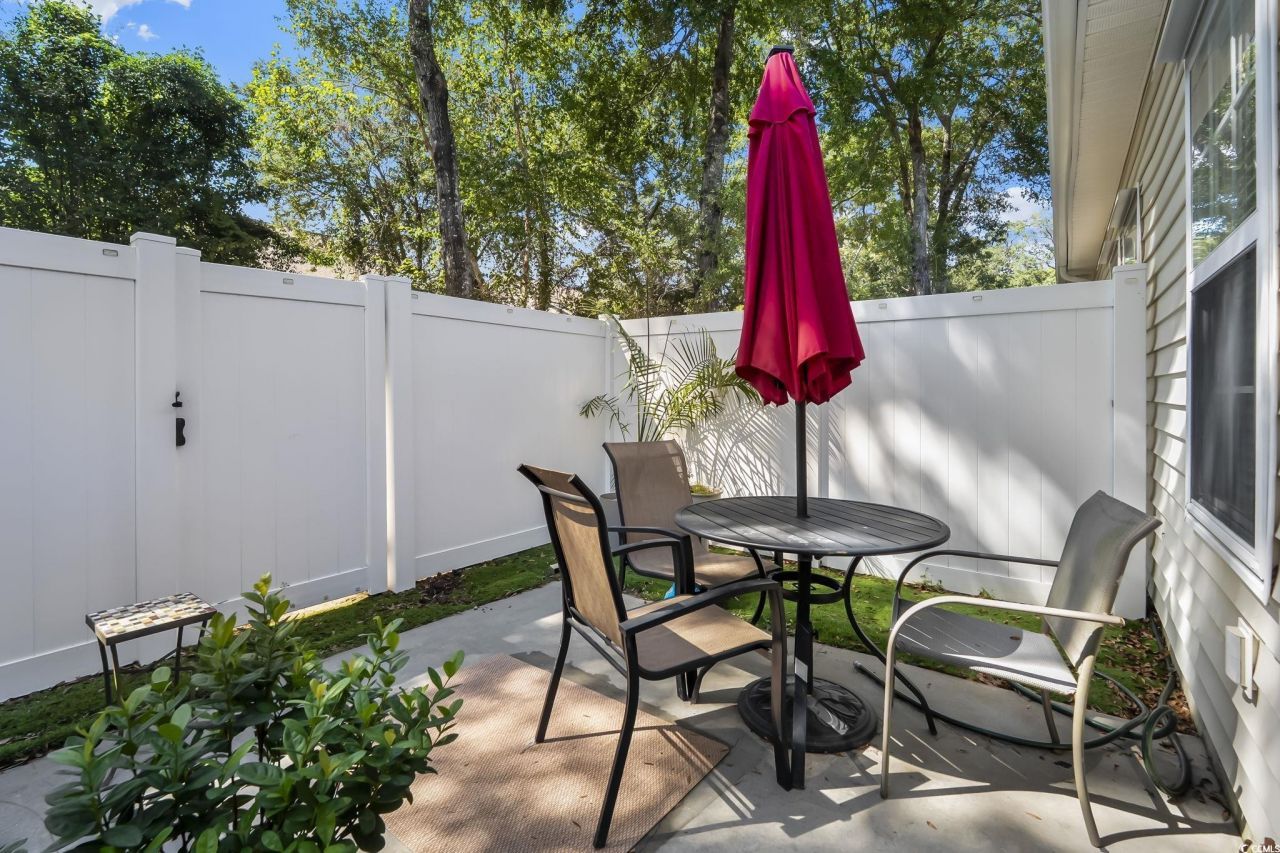 85-1 Highgrove Ct. Photo 21