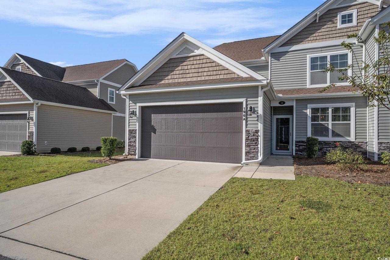 196 Machrie Loop Photo 27