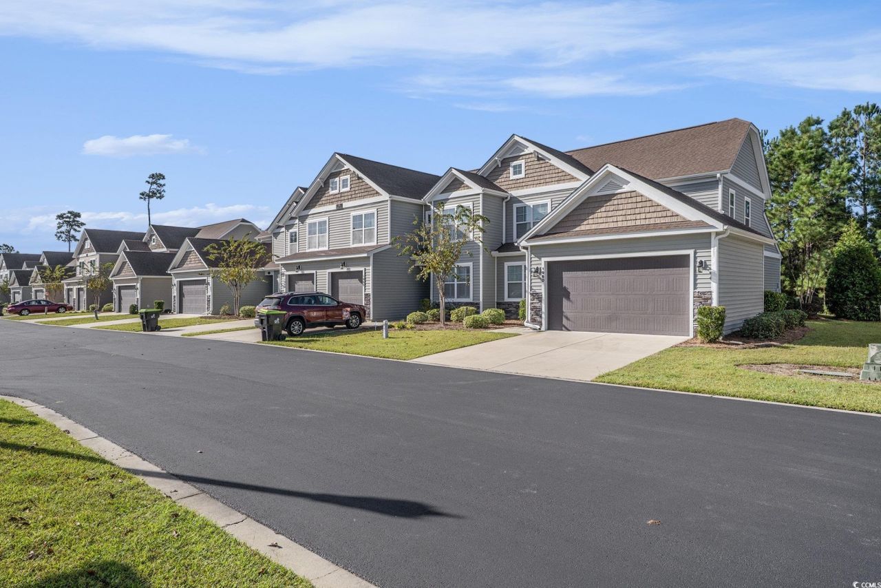 196 Machrie Loop Photo 28