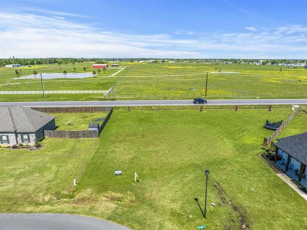 705 Gentry Drive, Sulphur, LA 70665