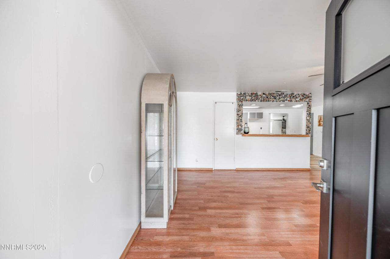 1193 Manhattan Way, Gardnerville, NV 89460 Photo