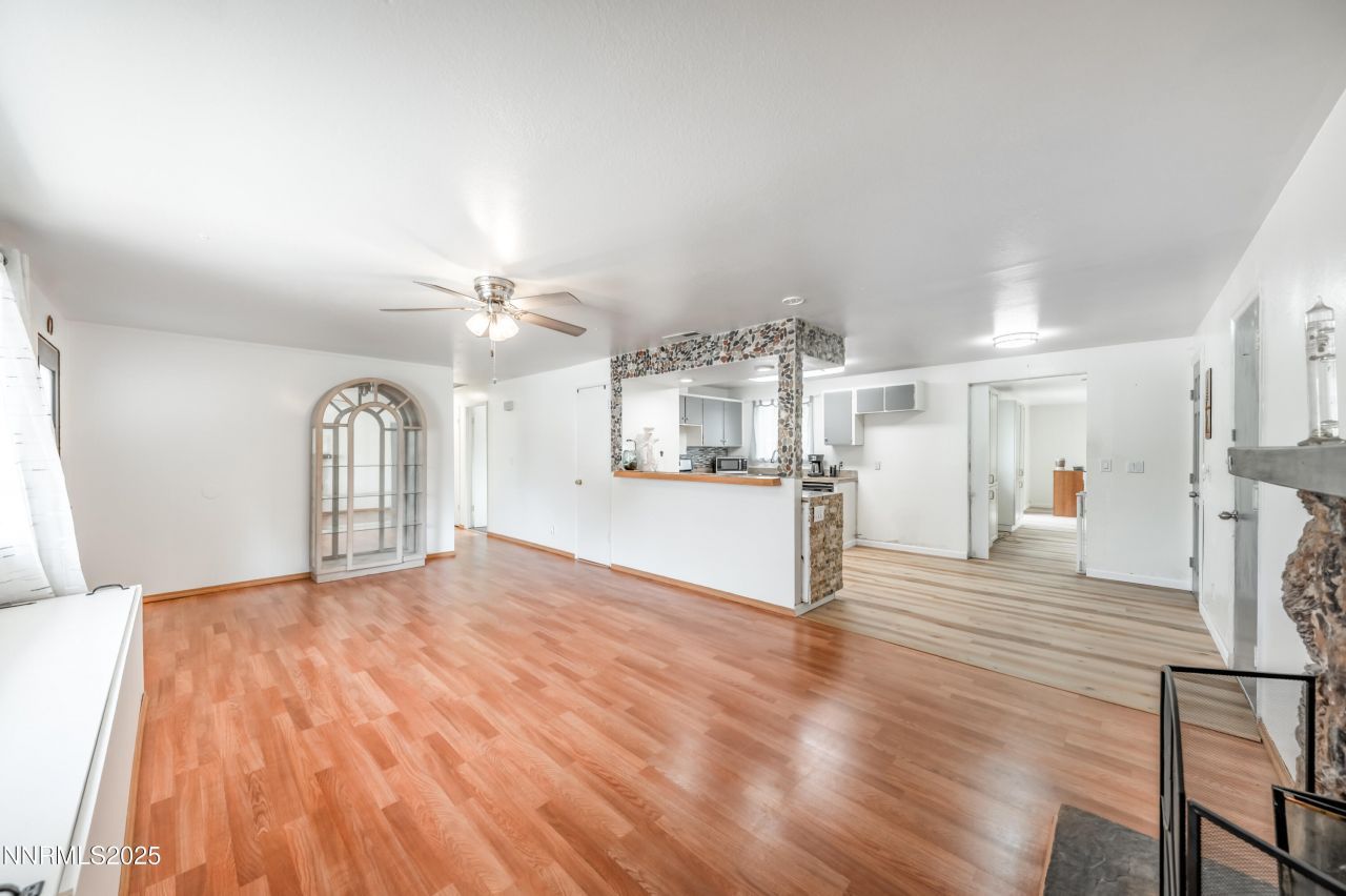 1193 Manhattan Way, Gardnerville, NV 89460 Photo