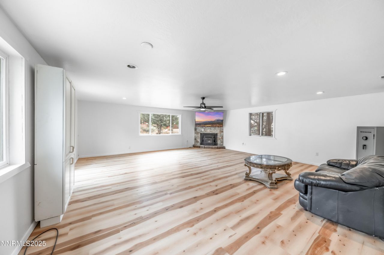 1193 Manhattan Way, Gardnerville, NV 89460 Photo