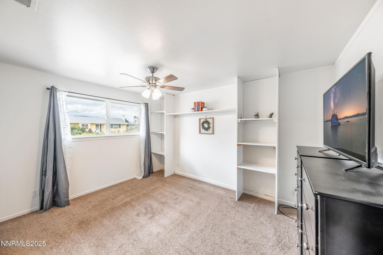 1193 Manhattan Way, Gardnerville, NV 89460 Photo