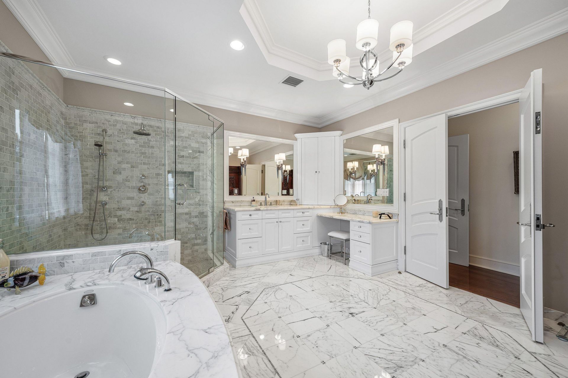 242 Wells Road, Palm Beach, FL 33480 Photo