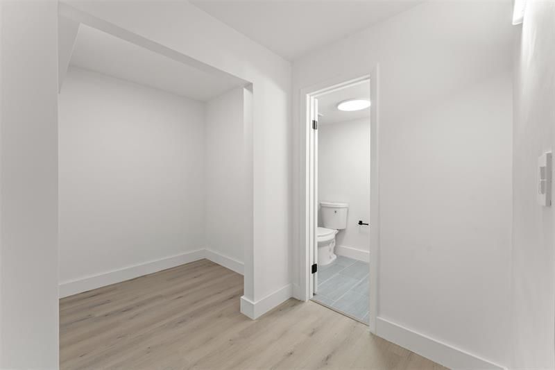 441 NE 195th Street, Unit 302, Miami, FL 33179 Photo