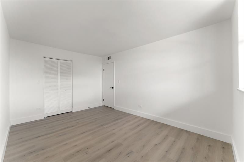 441 NE 195th Street, Unit 302, Miami, FL 33179 Photo