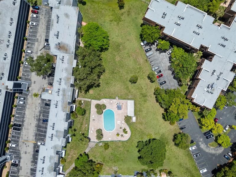 441 NE 195th Street, Unit 302, Miami, FL 33179 Photo