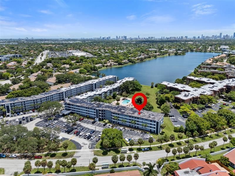 441 NE 195th Street, Unit 302, Miami, FL 33179 Photo