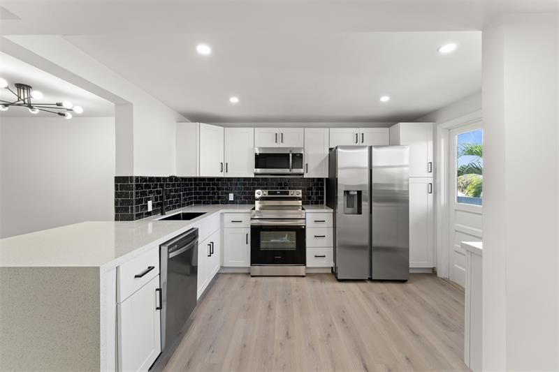 441 NE 195th Street, Unit 302, Miami, FL 33179 Photo