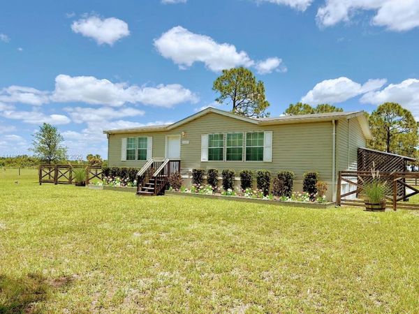 1001 Homestead Avenue, Clewiston, FL 33440