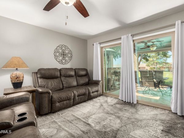 516 S 77TH Street, Mesa, AZ 85208