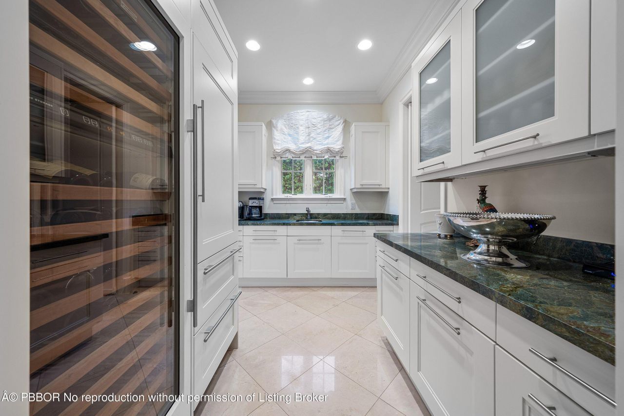 242 Wells Road, Palm Beach, FL 33480 Photo