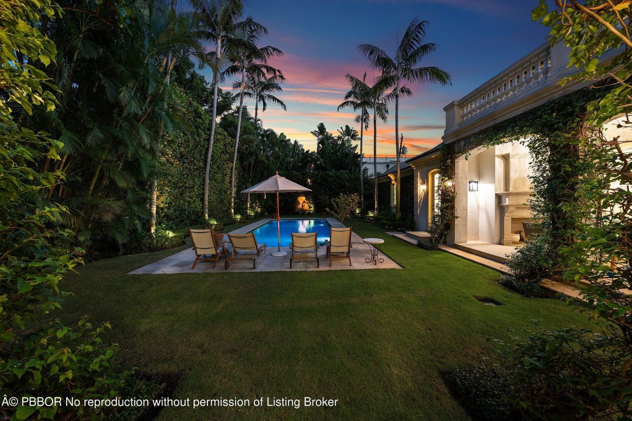 242 Wells Road, Palm Beach, FL 33480 Photo