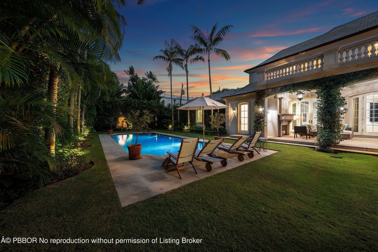 242 Wells Road, Palm Beach, FL 33480 Photo