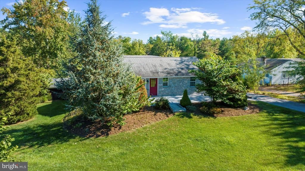 287 Kulp Road, Pottstown, PA 19465 Main Photo