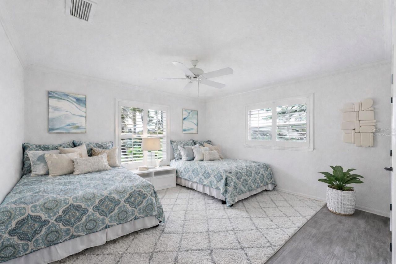 312 Yacht Harbor Drive, Osprey, FL 34229 Photo