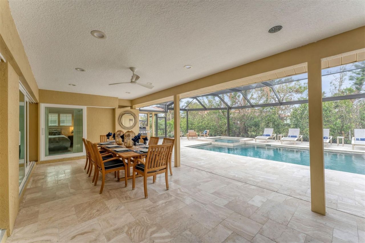 312 Yacht Harbor Drive, Osprey, FL 34229 Photo