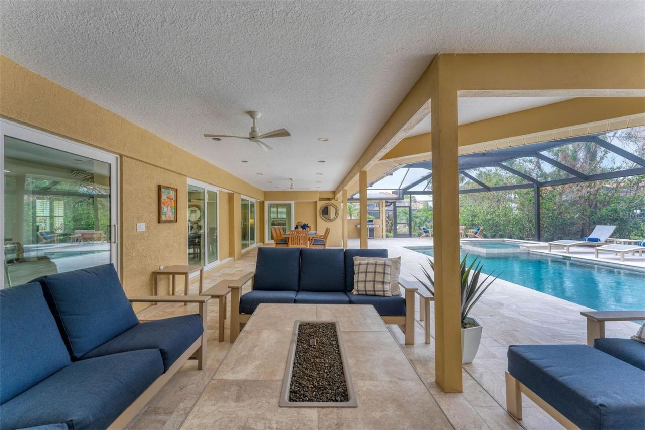 312 Yacht Harbor Drive, Osprey, FL 34229 Photo