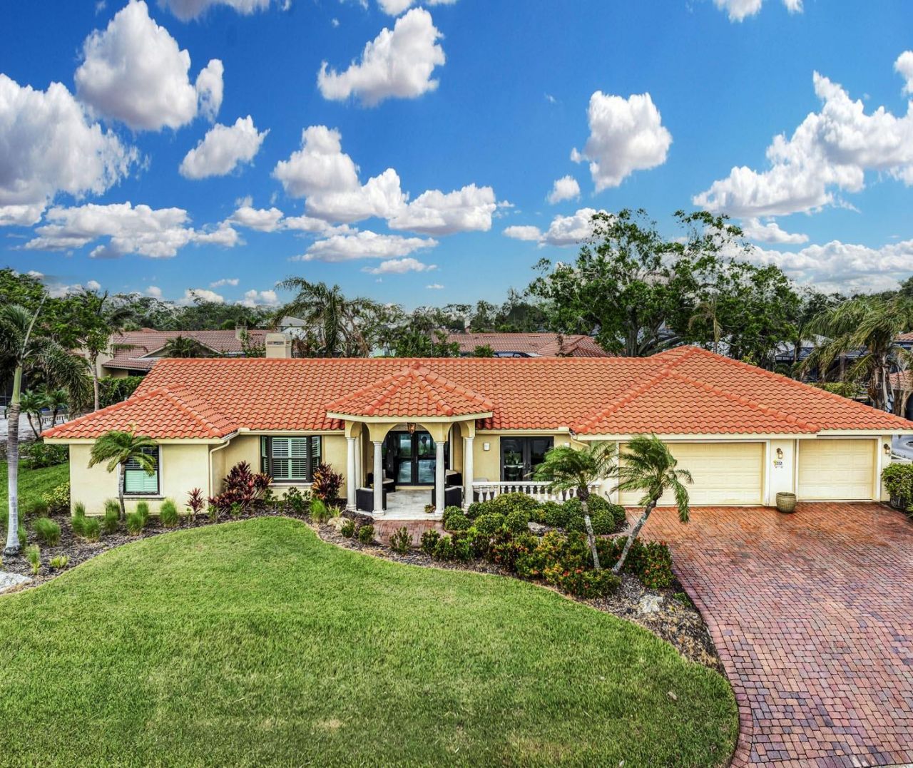 312 Yacht Harbor Drive, Osprey, FL 34229 Photo